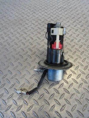 Suzuki GSX-R600 GSX R600 600 2005 05 bomba de combustible Foto 1 de 4