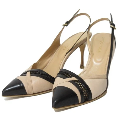 Bombas Sergio Rossi de couro biqueira pontiaguda tamanho 34 natural femininas USADAS - Imagem 1 de 4