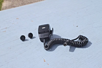 REALISTIC - 21-1172 - 5 PIN - CB RADIO MICROPHONE -OEM - TESTED - Image 1 of 3