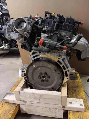 Used Engine Complete Assembly fits: 2010 Mercury Mariner gasoline 2.5L VIN 7 8th - Image 1 of 4
