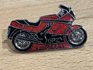 a PINS PIN MOTO BIKE KAWASAKI GPZ VERSION EGF ARGENTE - Picture 1 of 1