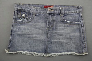 Falda de jean para mujer Twenty One mini dobladillo deshilachado lavado mediano talla S (31x11) - Imagen 1 de 4