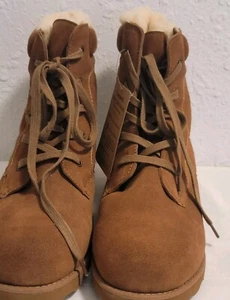 Stivali da escursionismo BEARPAW® Phoebe pelle di pecora stringati pelle di pecora talpa - Foto 1 di 5