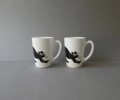 2 mugs, grandes tasses Luminarc Arc France, décor chat et oiseau - Photo 1/4