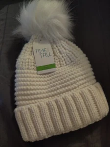 Cream Colored Thick Lined Knitted Pom Pom Beanie. One Size For Women. Stylish - Picture 1 of 5