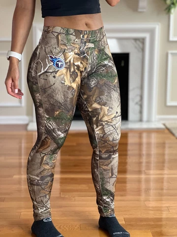 Tennessee Titans NFL Realtree Camo Camouflage Fitted Leggings Women's M Cover