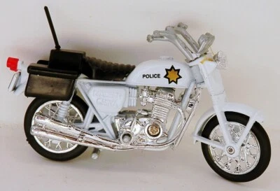 Yatming Police Honda CB-750 Four Motorcycle White #1331 - About 1:26 Scale - Image 1 of 2