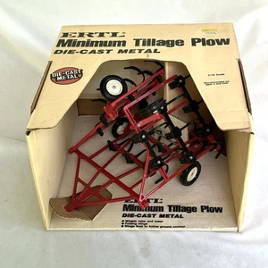 Ertl International Harvester Minimum Tillage Plow 1/16 Chisel Plow 498 Vintage - Picture 1 of 10