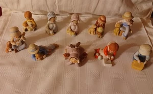 Holly Hobbie Lote de 10 Figuras Perros Gatos Arte Hobby - Imagen 1 de 10