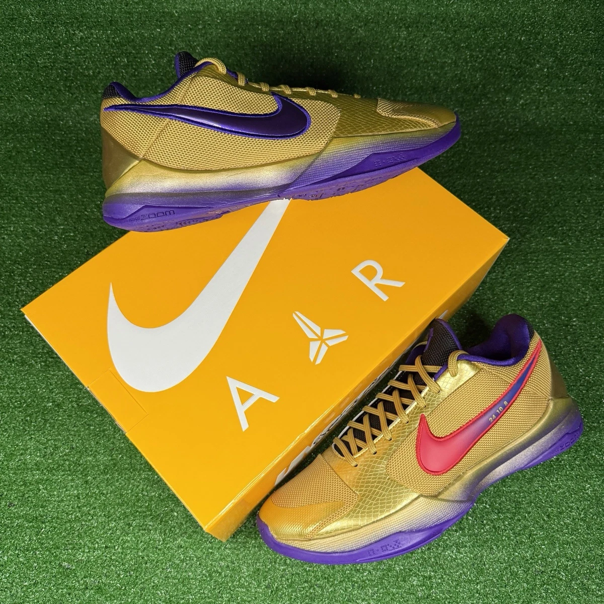 Nike Zoom Kobe 5 Protro x Undefeated Hall Of Fame for Sale