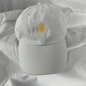 Sunshine Sisters "Be Kind" Cap Adams Upscale Headwear White One Size Golf Sports - Bild 1 von 17