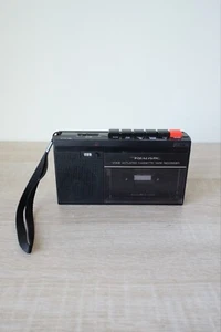 Realistic CTR 85 Portable Cassette Tape Player Recorder Tested Works! - Picture 1 of 5