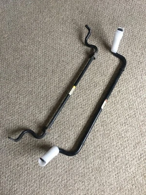 Передняя подвеска Audi RS5 стабилизатор поперечной устойчивости в сборе 8K0411309N 2013 - 2015 от оригинального производителя - Изображение 1 из 2