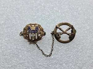 Daughters Of America Pin - Picture 1 of 2