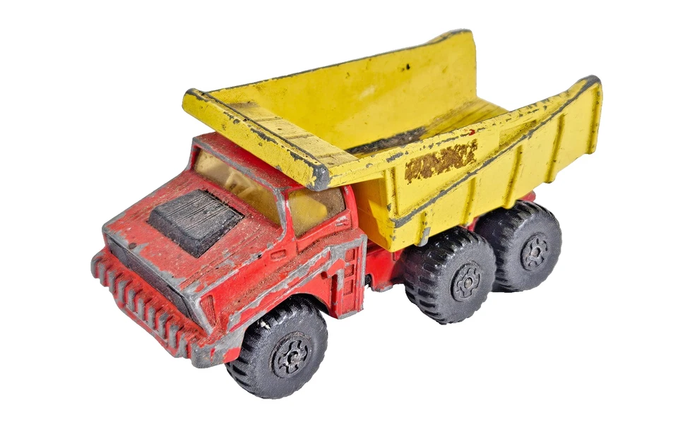 Camión de volteo Matchbox Super Kings K-4 Big Tipper 1973 vintage color rojo amarillo. Foto 1 de 4