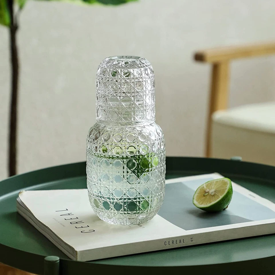 Jarra de agua de cabecera 1 jarra 15,7 oz y 1 vaso 5,4 oz. Foto 1 de 4