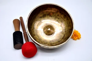 9 Zoll Durchmesser Lingam Klangschale - seltene tibetische Klangschale - Chakra Heilung - Bild 1 von 7