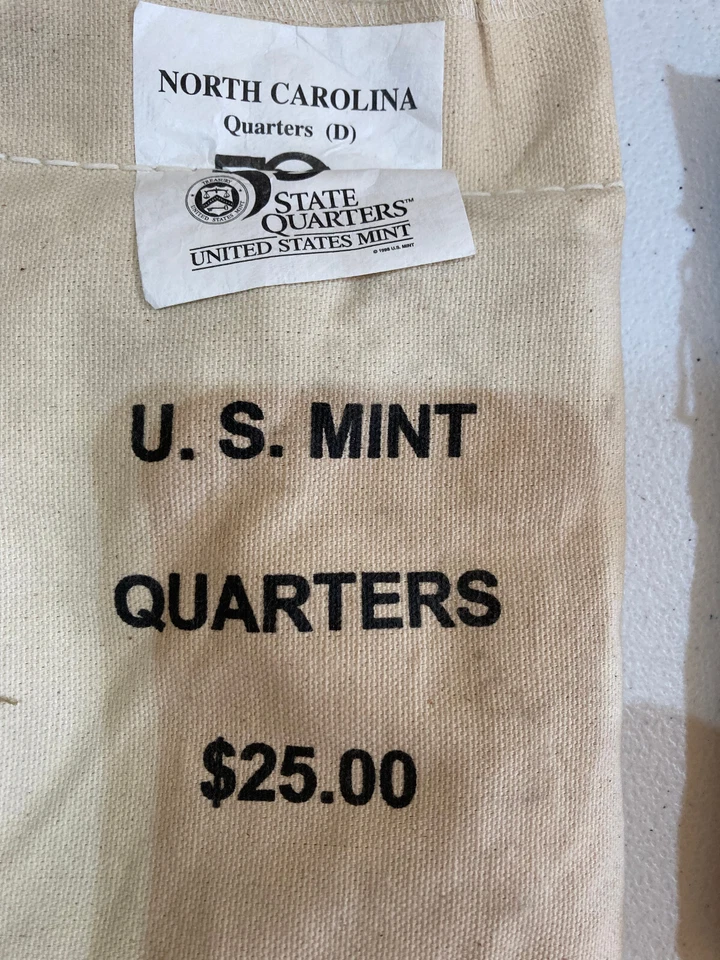 2001-D North Carolina State Quarter Original Mint Sewn Bag 100 coins - Image 1 of 1