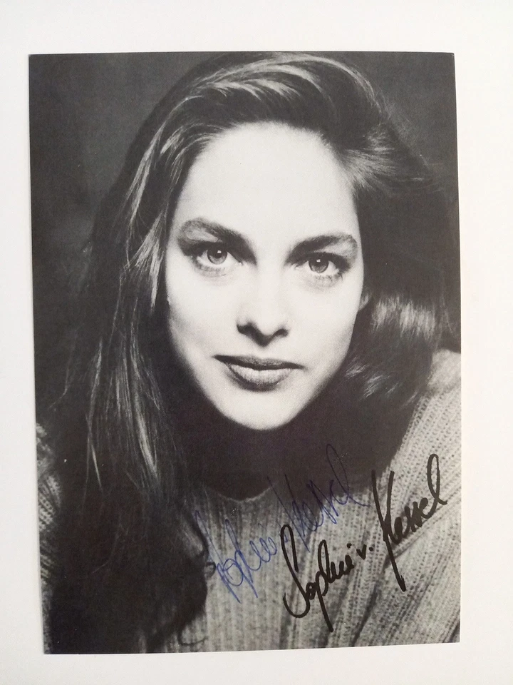 Sophie von Kessel -  - original Autogramm - ca. 15x10cm - Autogrammkarte - Bild 1 von 1