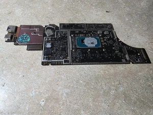 Placa madre para computadora portátil Microsoft Surface 4 modelo 1951 i7-1185G7 16 GB de RAM - Imagen 1 de 4