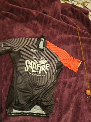 Велосипедная майка с коротким рукавом размер XXL сделано в Италии розовый рукав и черная рубашка - Изображение 1 из 4