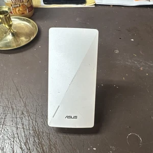 ASUS RP-AX56 WiFi 6 Dual Band Wireless Range Extender /Access point - Photo 1/5