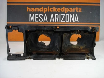 Cadillac Deville Fleetwood 1977-1979 LH carcasa de faro y amplificador; montaje de cubo Foto 1 de 4