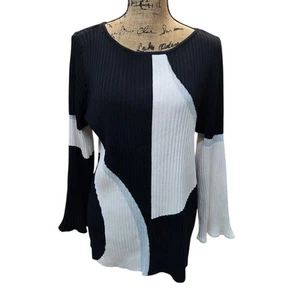 Vtg Y2K Chico's XL Ribbed Sweater Bell Sleeve Geometric Color Block Black White - Picture 1 of 13