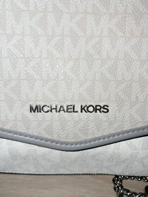 Sublime Sac Cuir MICKEAL KORS monogramme Gris Neuf avec étiquette anse Chaînette - Photo 1/4