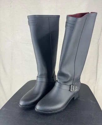 Hunter Tall Rain Boots Mercer Style for Women, Size US 8  Black Rear Zip Up - Image 1 of 4