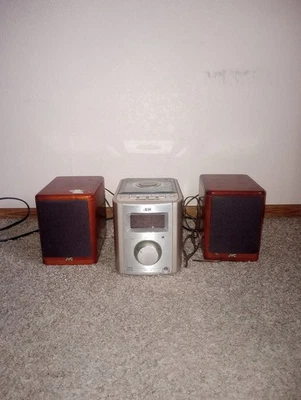 Altavoces Sistema Micro Hi-Fi JVC FS-7000 SP-UX7000 Sin Control Remoto Probado Funciona VIDEO Foto 1 de 4
