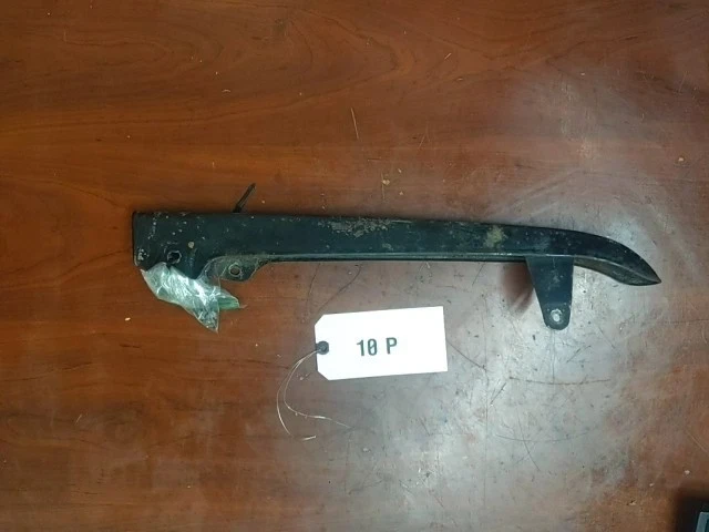 Защита цепи 1975 HONDA CL125 40510-324-670B - Изображение 1 из 4