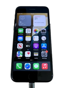 2022 Apple iPhone SE 3rd Gen 64GB Unlocked - Battery Health 98% - Picture 1 of 4
