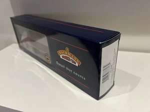 Bachmann OO 37-628 102 Tonne Thrall BRA Stell Strip Carrier EWS Weathered Boxed - Picture 1 of 2