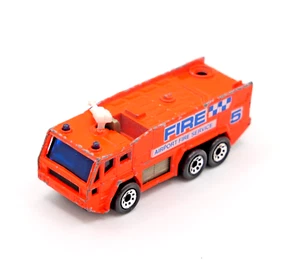 Matchbox 1992-1993 Airport Fire Service Truck Emergency Vehicle Diecast - Picture 1 of 4