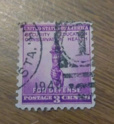 Sello de 3 centavos, para defensa - Antorcha de la Ilustración Foto 1 de 2