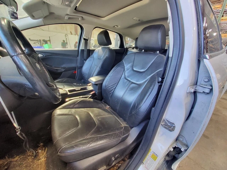 Driver Front Seat Bucket  Leather Electric Fits 15-18 FOCUS 430378 - Изображение 1 из 1