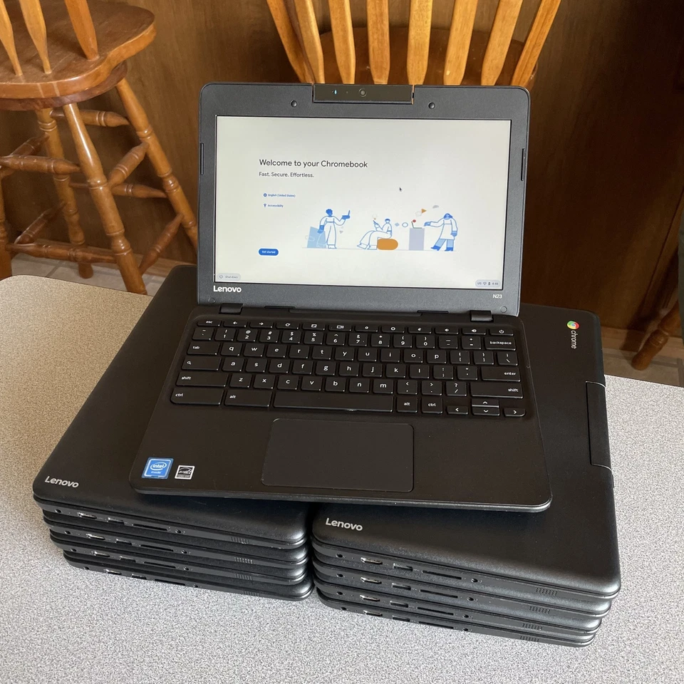 Chromebook Lenovo N23 con pantalla táctil Intel 1,60 GHz 4 GB Ram 16 GB con cargador Foto 1 de 4