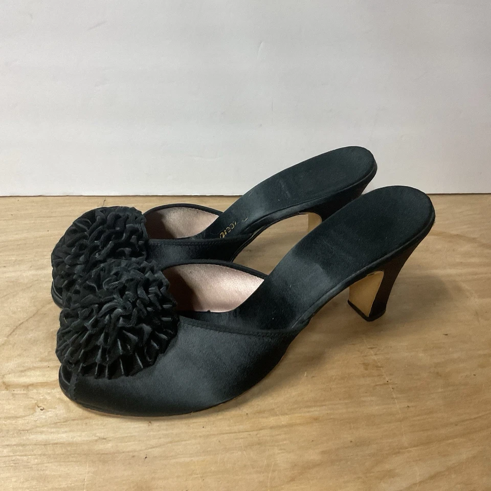 Zapatos de satén vintage DANIEL GREEN negros pantuflas tocador años 50 arco roseta 6,5/7 Foto 1 de 4