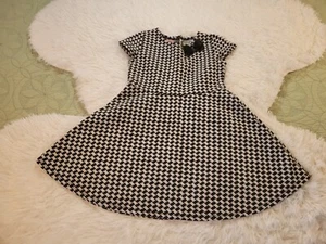 Healthtex Girls Herringbone Dress Black White Sz 4T Midi Swirl Skirt button - Picture 1 of 12