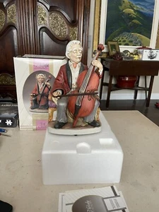 Melody In Motion THE CELLIST- Working-W/Boxes/Paperwork #07011 - Picture 1 of 3