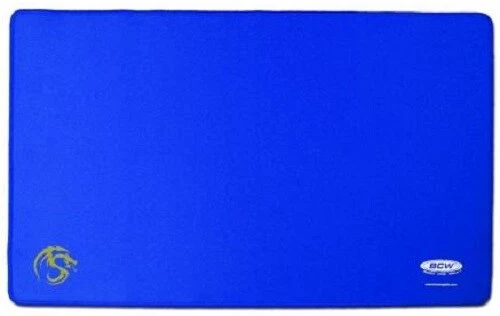 Alfombra de Juego BCW Soft AZUL con Bordes Cosidos 61cm x 35cm Protección para Tarjetas Lavable Foto 1 de 4