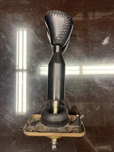 97-04 Chevy Corvette C5 Manual Shifter W/ Knob (OE Black) - Picture 1 of 3