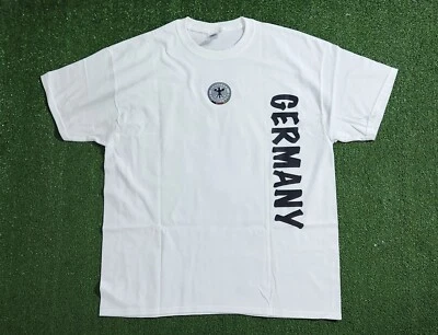 Camiseta de fútbol Alemania #8 Ozil Legend de algodón. Nuevo. Hombre XL Foto 1 de 3