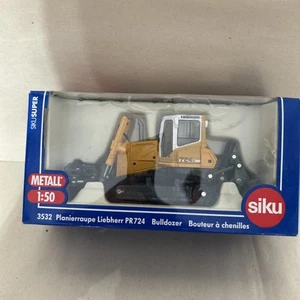 1/50 SIKU LIEBHERR PR724 BULLDOZER - Picture 1 of 5