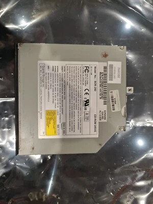SCR-242 quanta cd-rom drive - Image 1 of 3