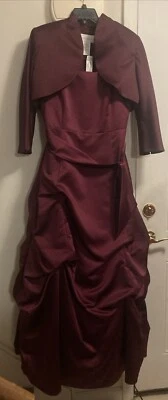 Vestido David’s Bridal Deep Merlot Orchid Pond con Chaqueta Talla 16 Foto 1 de 4
