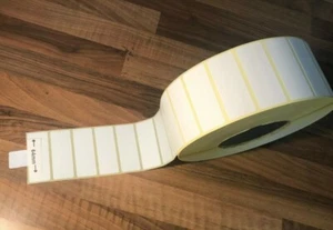 White BOOHOO Labels 64mm x 25mm - Picture 1 of 4