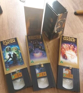 Star Wars Trilogy - Special Edition - Gold Box Set (VHS/SUR, 1997) - Bild 1 von 3