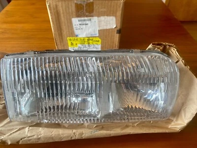 NUEVO FARO PASAJERO DERECHO GM GENUINO 97-98 OLDS REGENCY 94-96 98 16518594 Foto 1 de 4